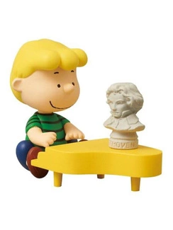 Peanuts UDF Series Mini Figure Schroeder & Piano 7 cm