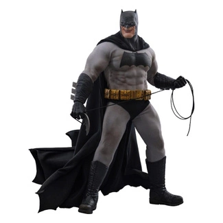 The Dark Knight Returns Comic Masterpiece Action Figure 1/6 Batman 32 cm