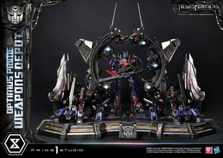 Dark of the Moon (Film) Museum Masterline Statue Optimus Prime Weapons Depot Bonus Version 127 cm